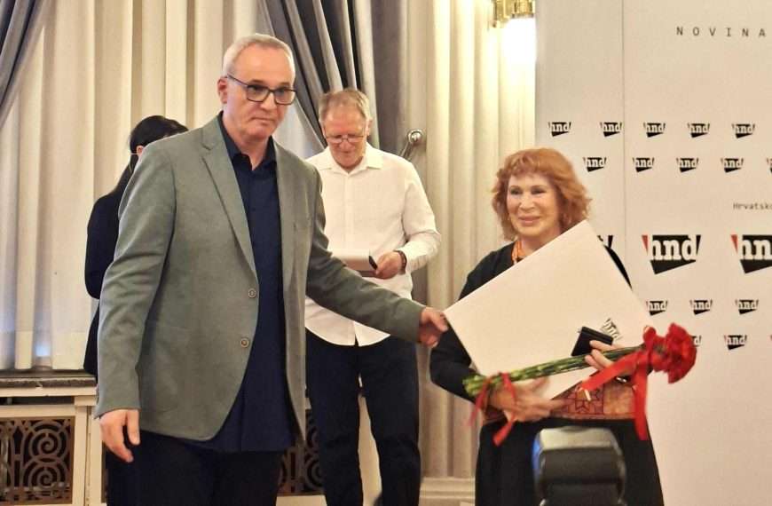 PRIZNANJE “MILAN GRLOVIĆ” TINI ETEROVIĆ ČUBRILO