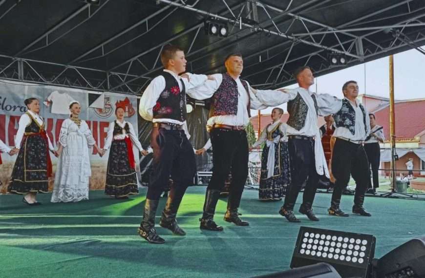 KUD Tkanica iz Okučana zablistao na Miholjačkom sijelu