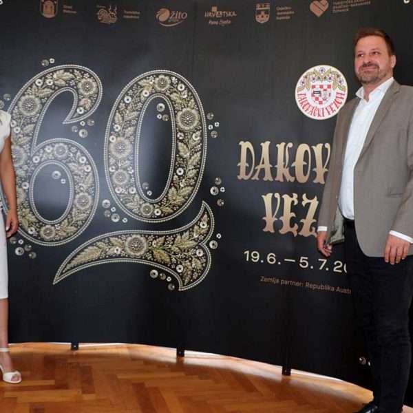 Akademija Art Zagreb ponosno je medijski pokrovitelj 60. Đakovačkih vezova