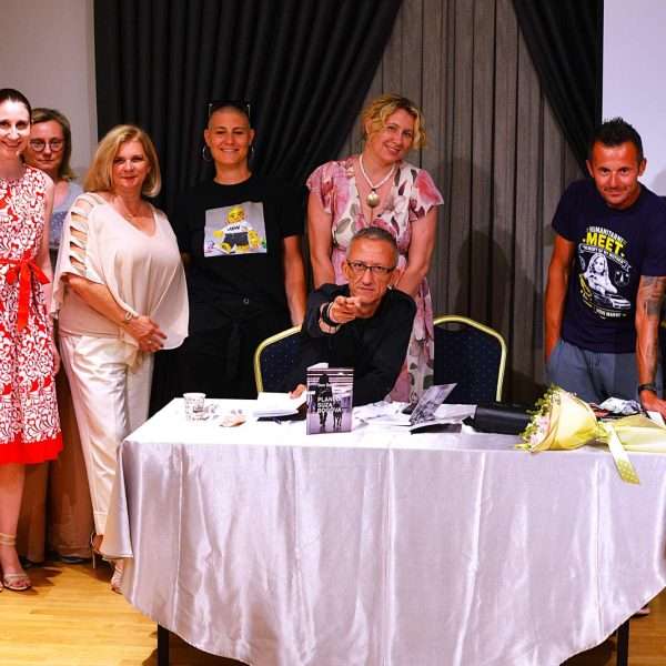 Zaprešić: Večer Don Dantea u znaku riječi, glazbe i humanosti za malu Nives / FOTO