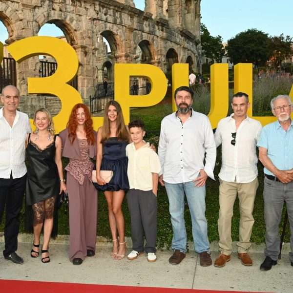 KRISTALNI PLANET OSVOJIO SPECIJALNU ZLATNU ARENU ZA DOPRINOS HRVATSKOJ ANIMACIJI NA 73. PULSKOM FILMSKOM FESTIVALU