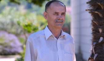 Pero Pavlović predstavio knjigu ”Dialogos de paz” Giovannija Campisija