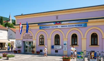 Petrinja: Umjetnost i kultura - Obnova nakon potresa (AI foto)