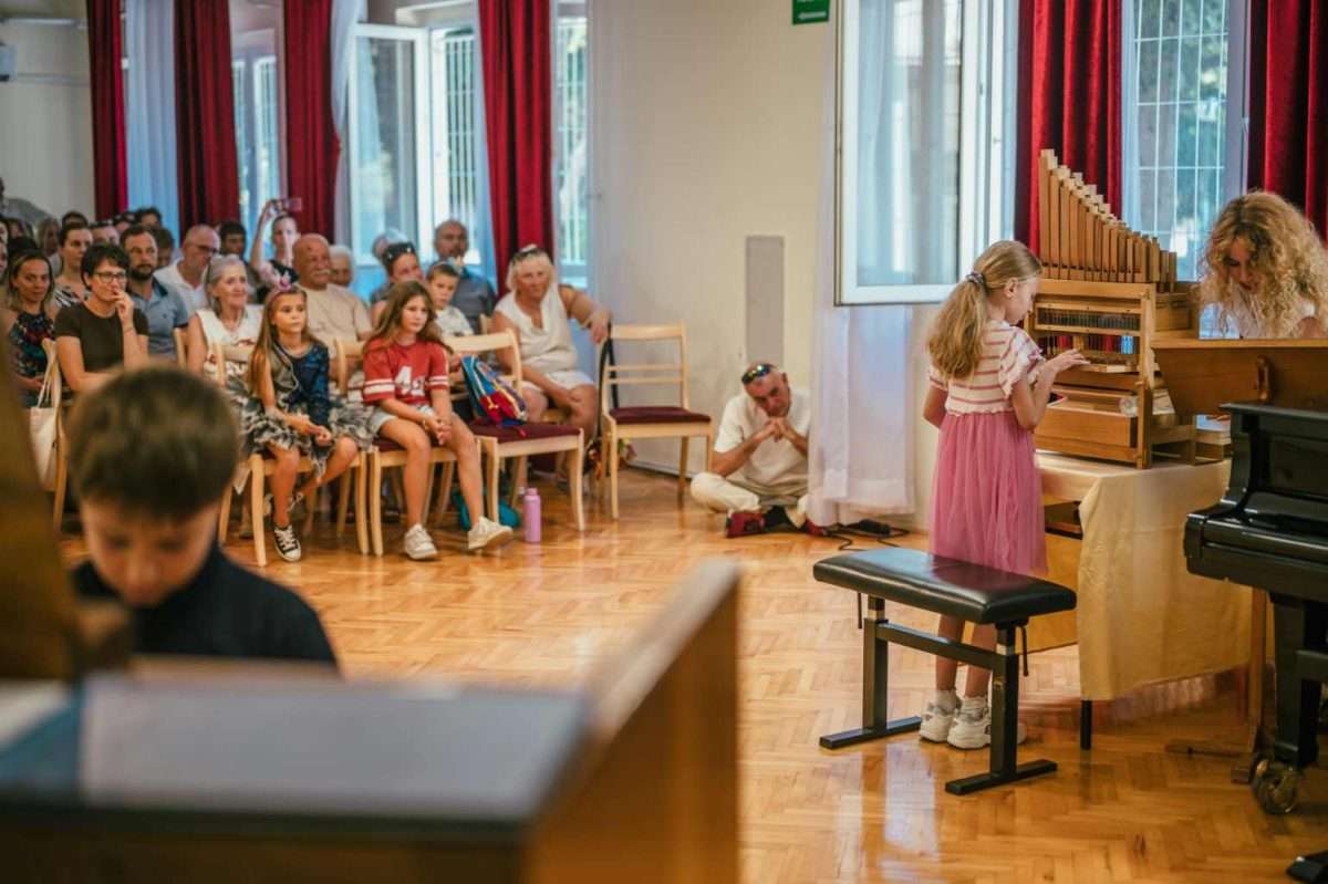 kreativnih radionica za djecu i mlad (10)