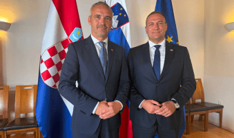 mp 25. 8. 26. mp. 1