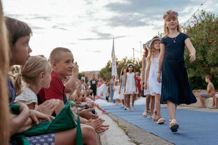 Novi Vinodolski: VEČER OKUSA, MODE I GLAZBE UZ MORE