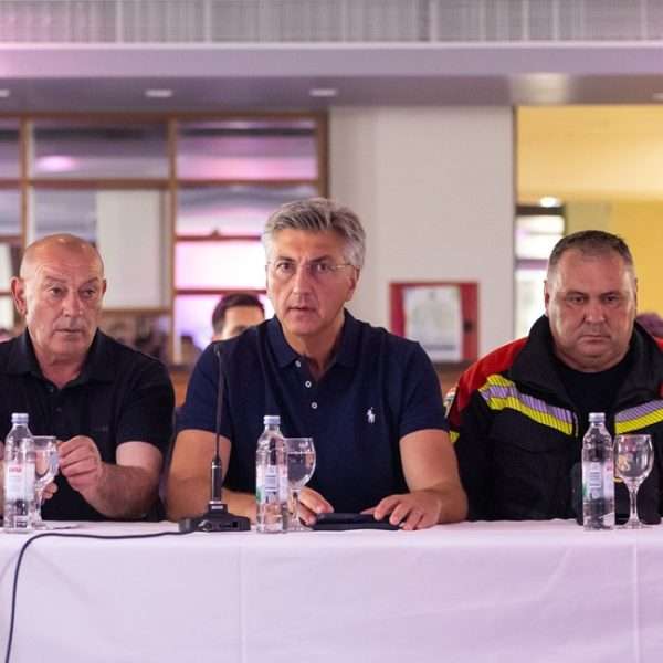 Omišalj – dan kada je otok mirisao na dim, a ljudi na hrabrost