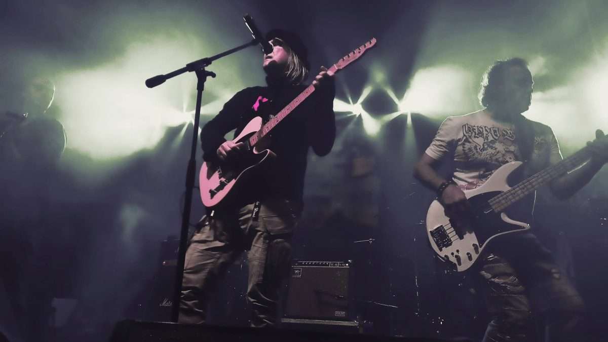 plavi orkestar razgalio osijek (7)