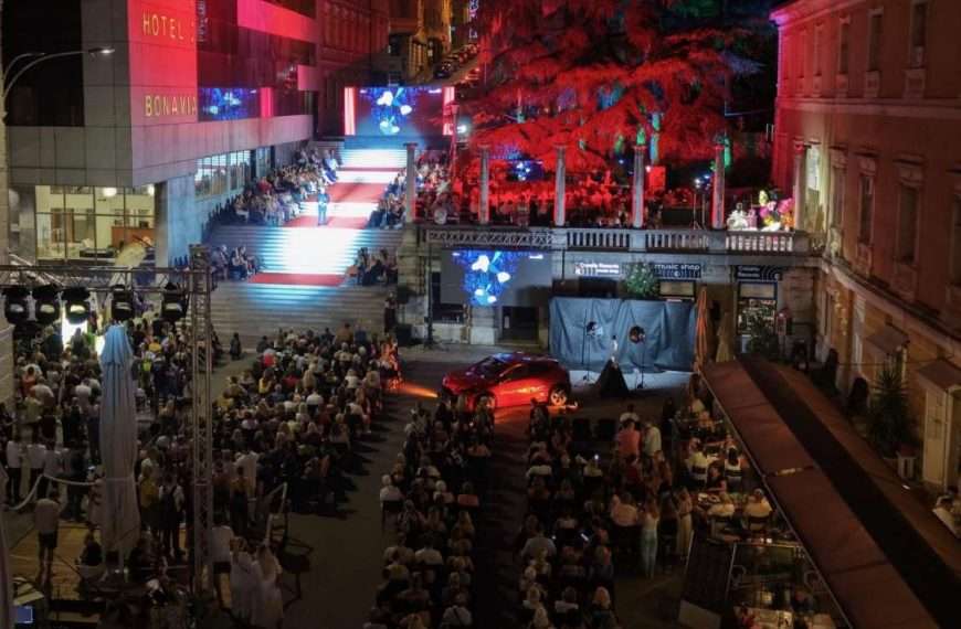 Osijek koji se traži - klub koji želi mir, a živi u neizvjesnosti riječke stepenice dron 3