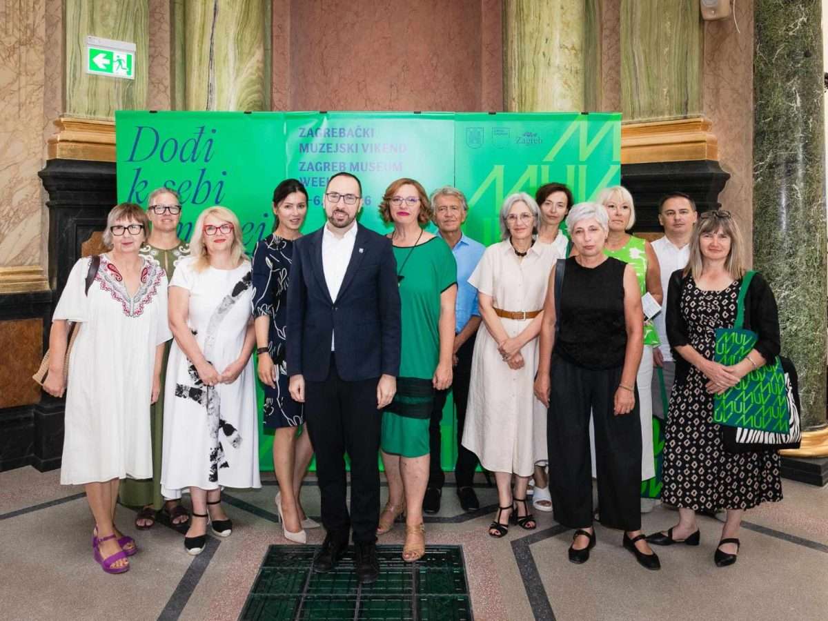 tomislav tomasevic,emina visnic, martina bienenfeld i ravnatelji muzeja