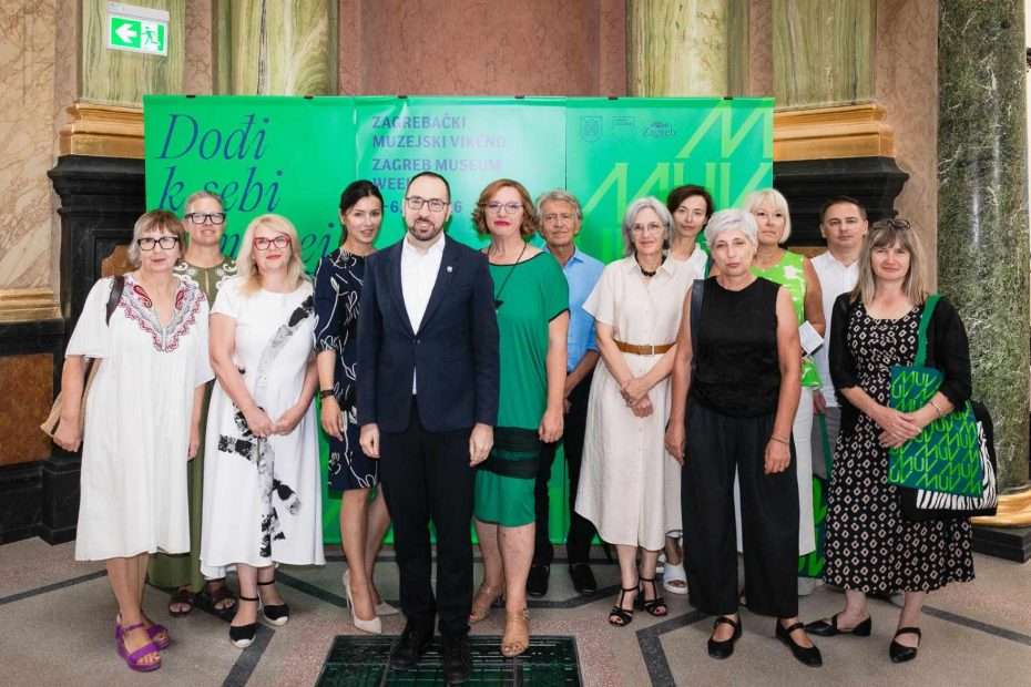 tomislav tomasevic,emina visnic, martina bienenfeld i ravnatelji muzeja