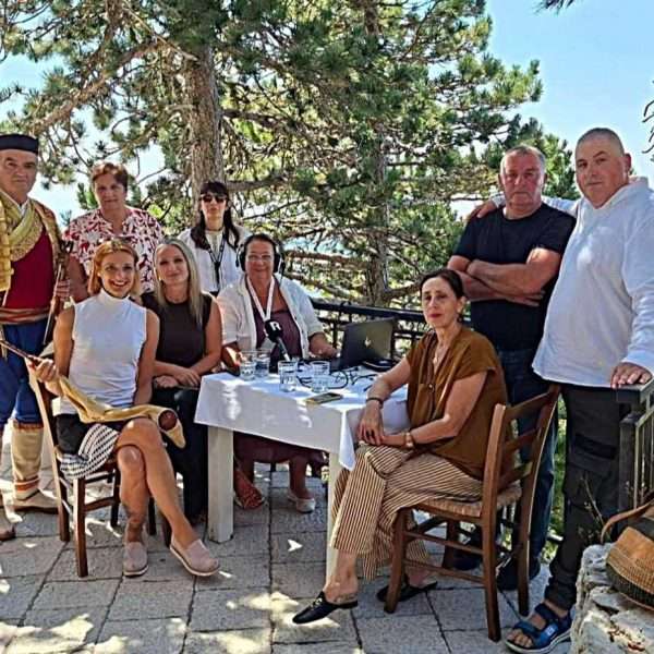 LOVĆEN, GDJE SE UKRŠTAVAJU STOLJEĆA