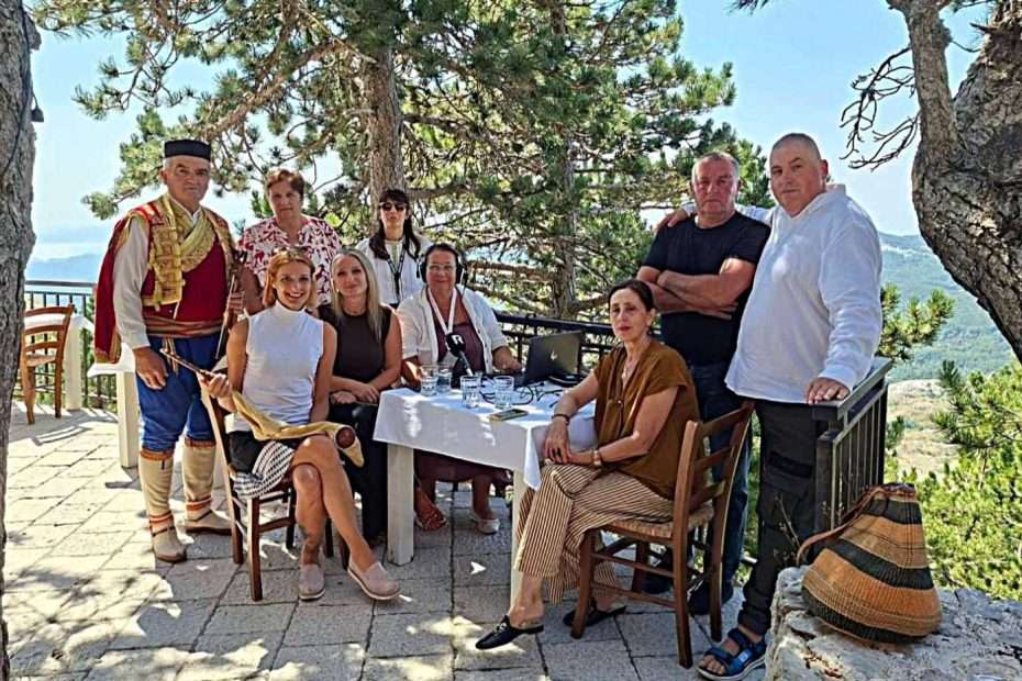 LOVĆEN, GDJE SE UKRŠTAVAJU STOLJEĆA