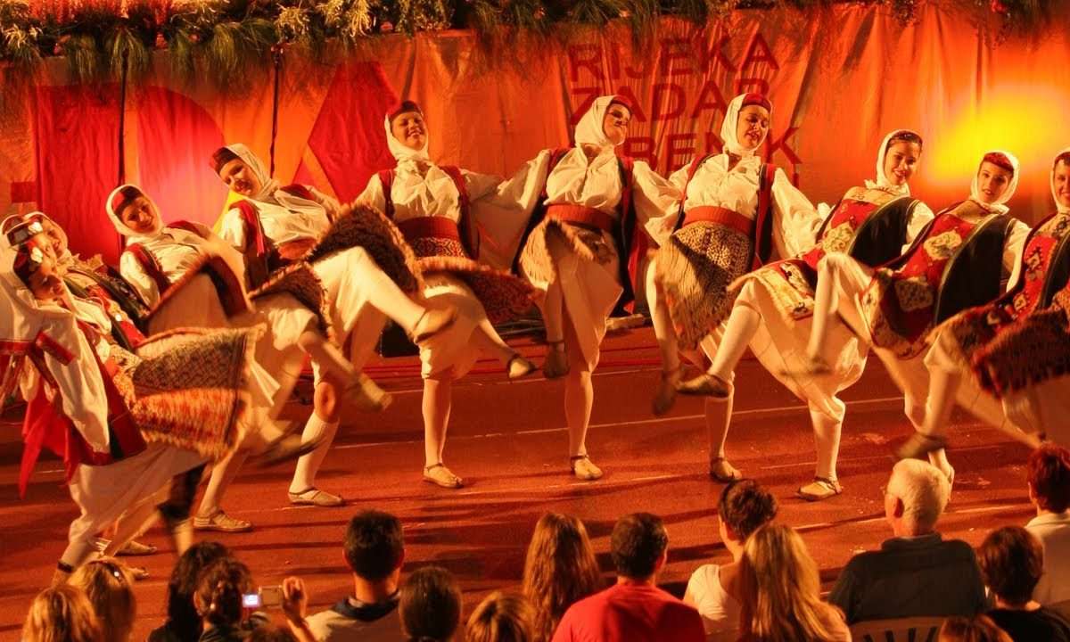 Duh Hrvatske – njezin narod 