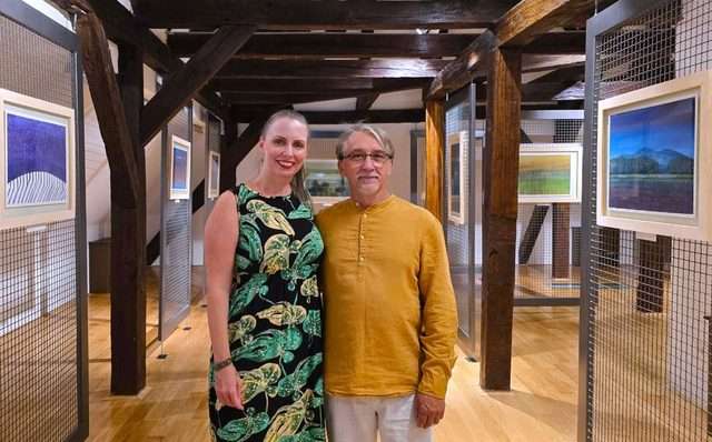 FOTO PRESS: Izložba Tihe slike akademskog slikara Siniše Reberskog 00 siniša reberski i sonja Švec Španjol