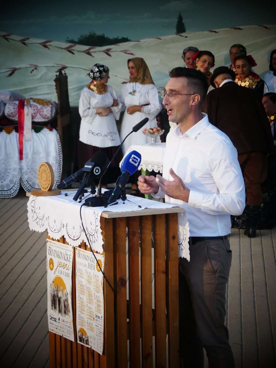 02 sitno brojimo vinkovci već žive jeseni (1)