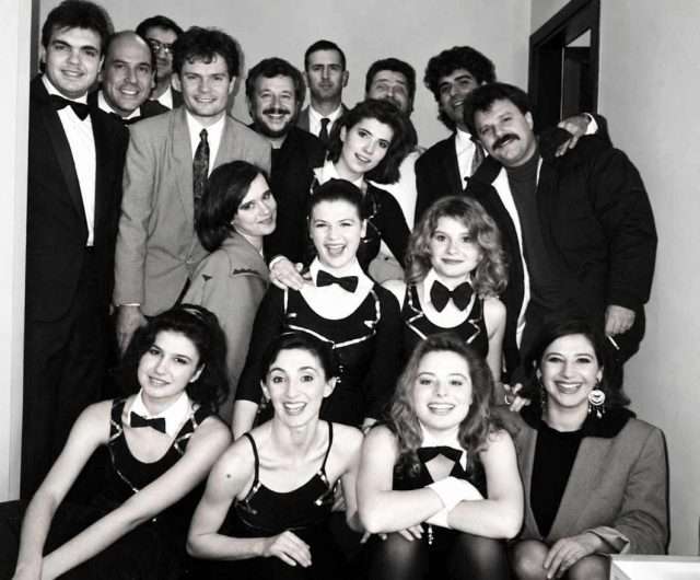 Nagrađen film o Samostalnom vodu umjetnika Zadar 3. grupa cabaret sklonište u satiričkom kazalištu jazavac u zadrebu,13. siječnja 1992.