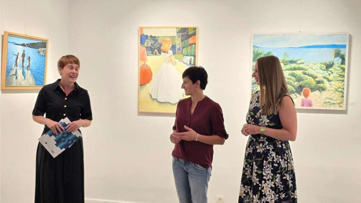 slike i crteži ivane barišić tomšić u gradskoj galeriji crikvenica (17)