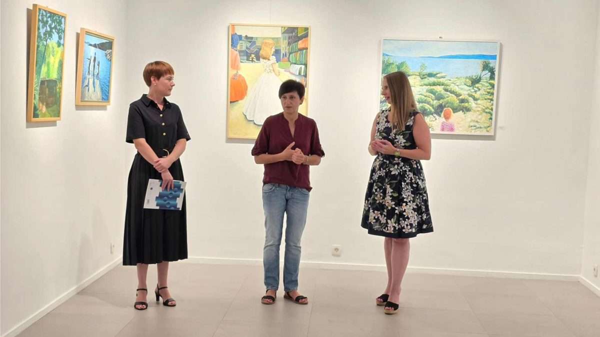 slike i crteži ivane barišić tomšić u gradskoj galeriji crikvenica (25)