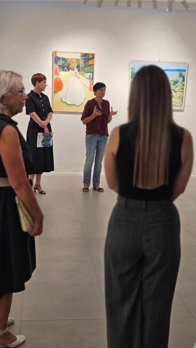 slike i crteži ivane barišić tomšić u gradskoj galeriji crikvenica (27)