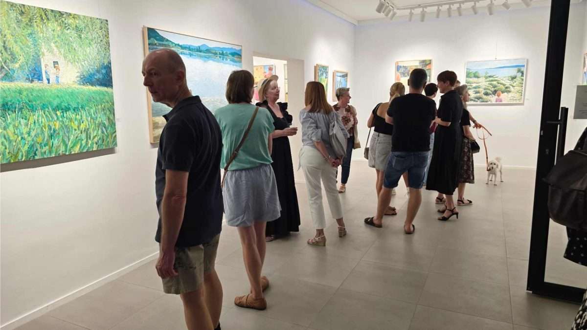 slike i crteži ivane barišić tomšić u gradskoj galeriji crikvenica (39)