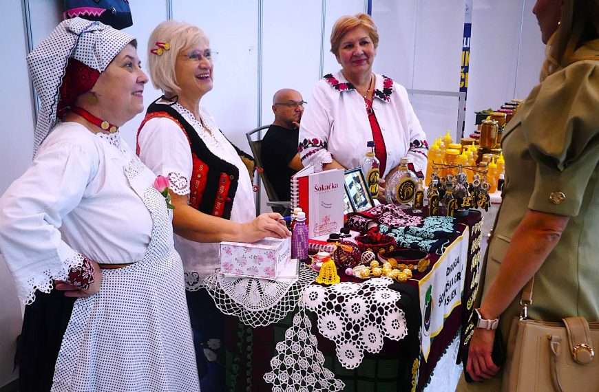 Prilog o knjizi: MOJ MIHAEL tradicionalni jesenski sajam u osijeku otvorio svoja vrata (3) (1)