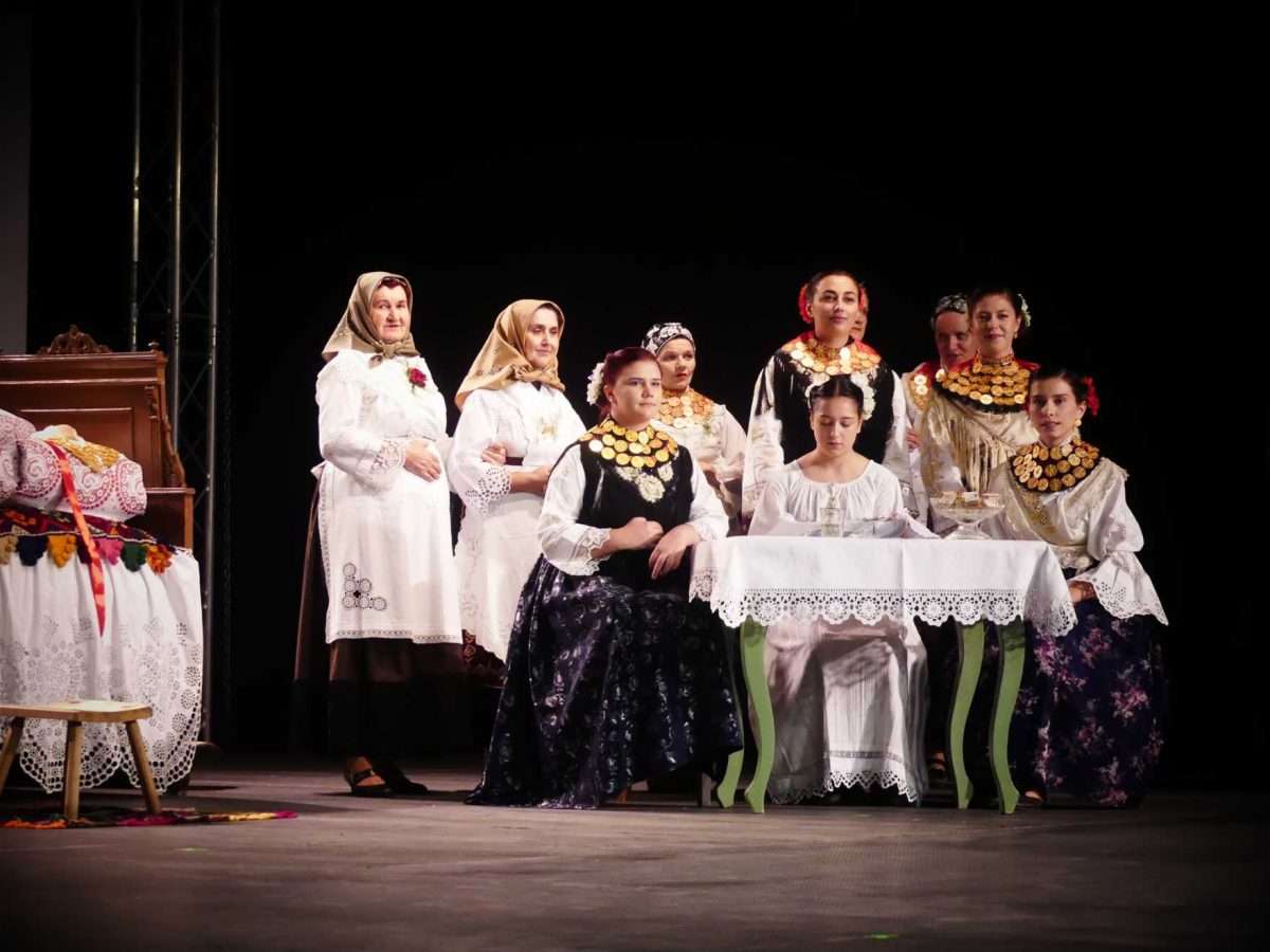 vinkovci u ritmu jeseni tradicija, tambure i večer koju je otvorio jakov jozinović (5)