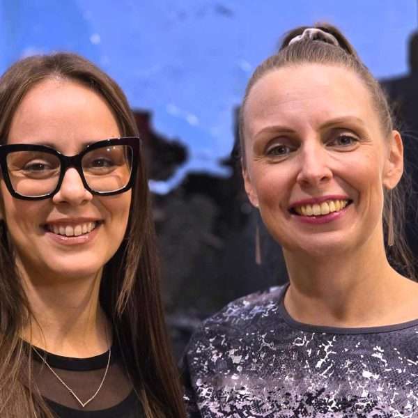 Refleksije prisutnosti – Opatijska umjetnica Kristina Kinkela Valčić predstavila se zagrebačkoj publici