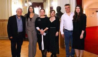 carmen 19. 10. 26. pr. 4